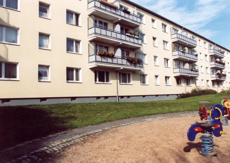 Schöne "Einsteigerwohnung" - Gerne Studenten/Azubi -  Die Schwimmhalle ist nicht weit entfernt! — photo 1